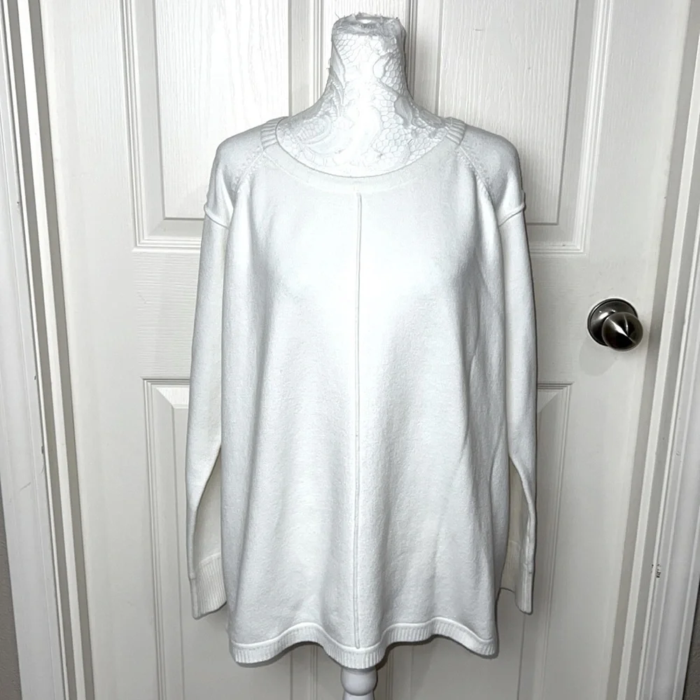 French Connection Off-White Exposed Seam Knit Jewel Neck Tunic Sweater - Size 1X